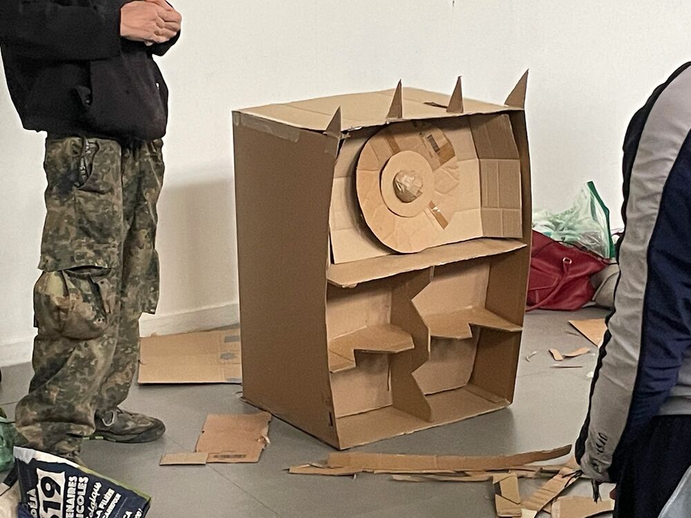 Soundsystem carton.jpg